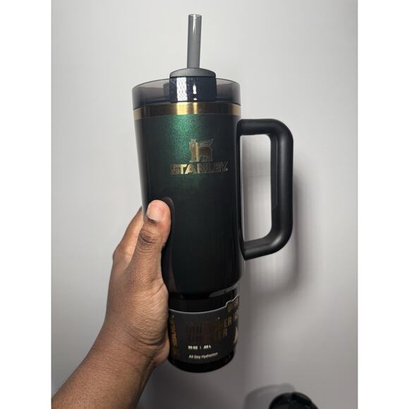 Authentic Stanley X Target Exclusive WICKED 2025 ELPHABA 30oz BNWT - Picture 2 of 5